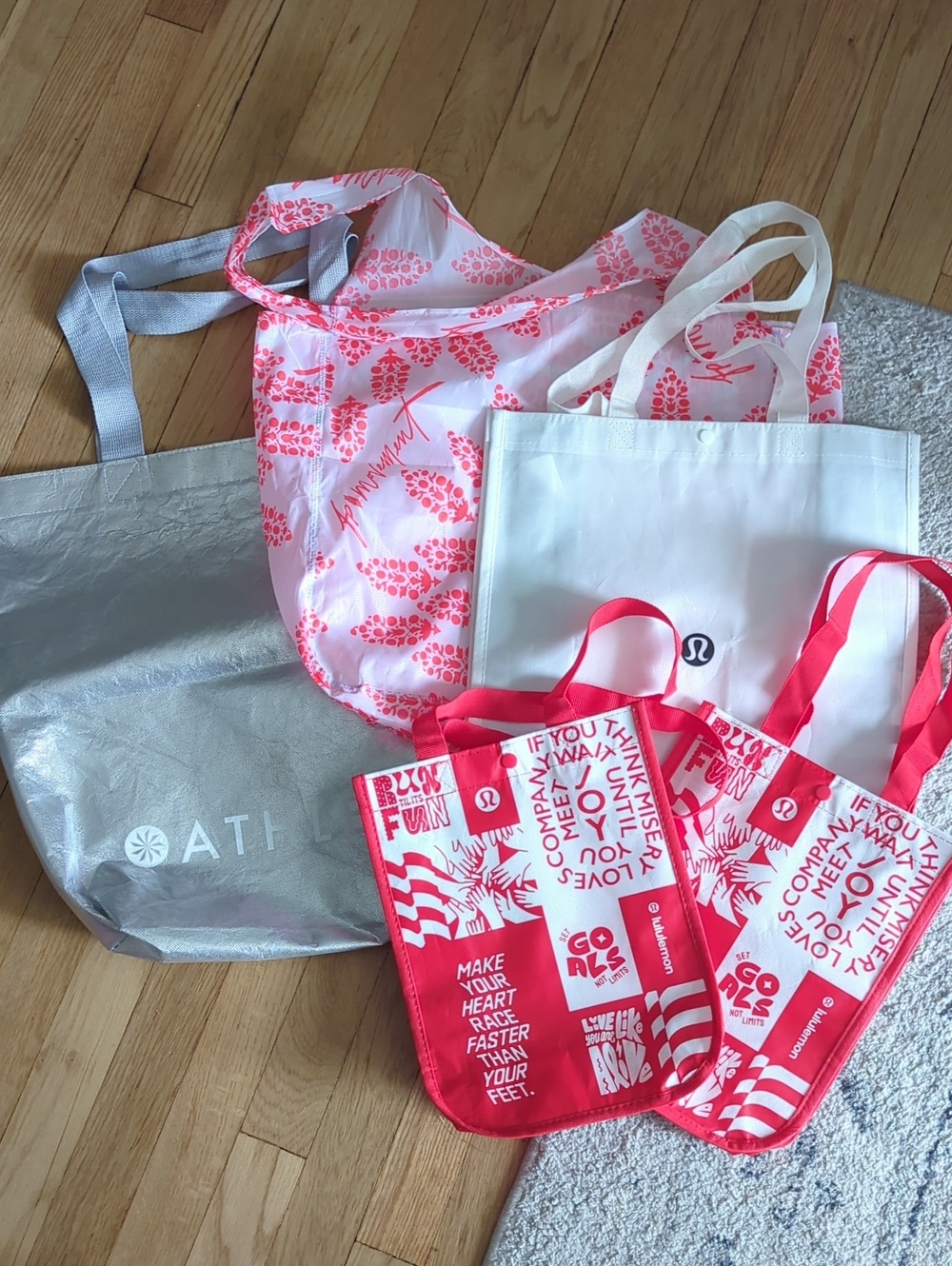 lululemon, Athleta & Free People Totes-5